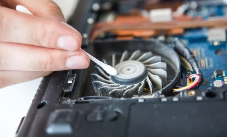 how to clean laptop fan